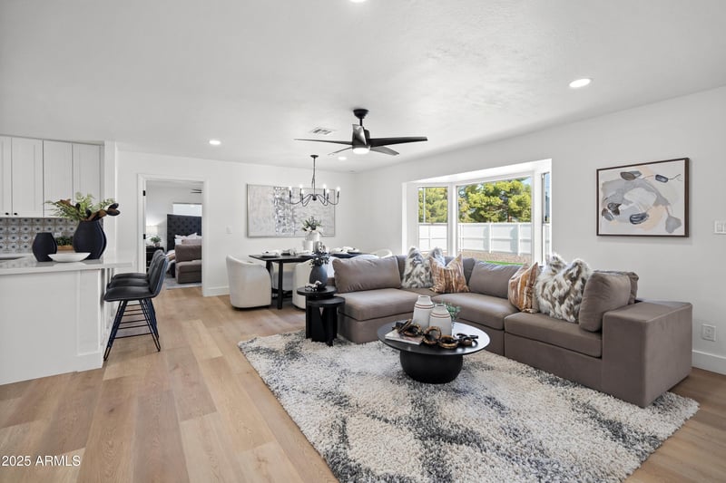 1121 Townley Ave, Phoenix, AZ 85020