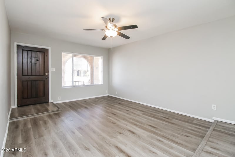 1121 W Laguna Azul Ave, Mesa, AZ 85210