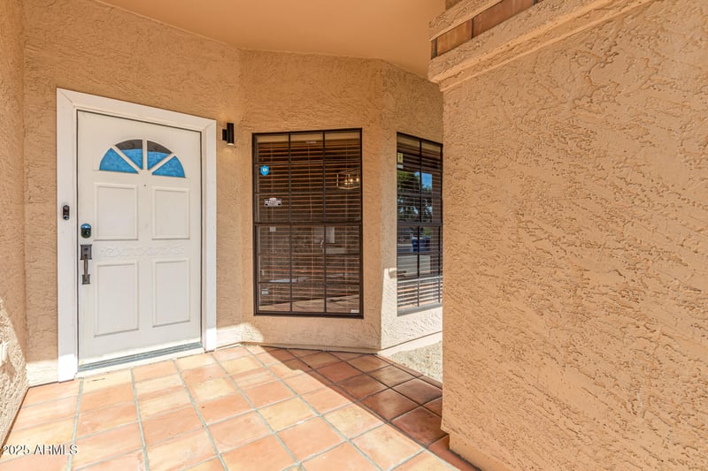 1121 Winthrop Cir, Mesa, AZ 85213
