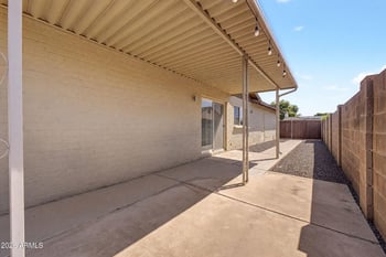 11210 N 52nd Ave, Glendale, AZ 85304