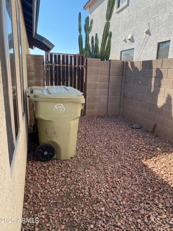 11215 59th Dr, Glendale, AZ 85304