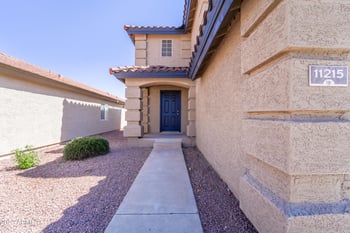 11215 Heatherbrae Dr, Phoenix, AZ 85037