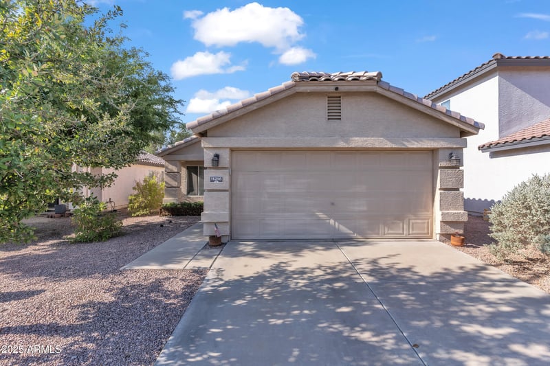 11216 Sells Dr, Phoenix, AZ 85037