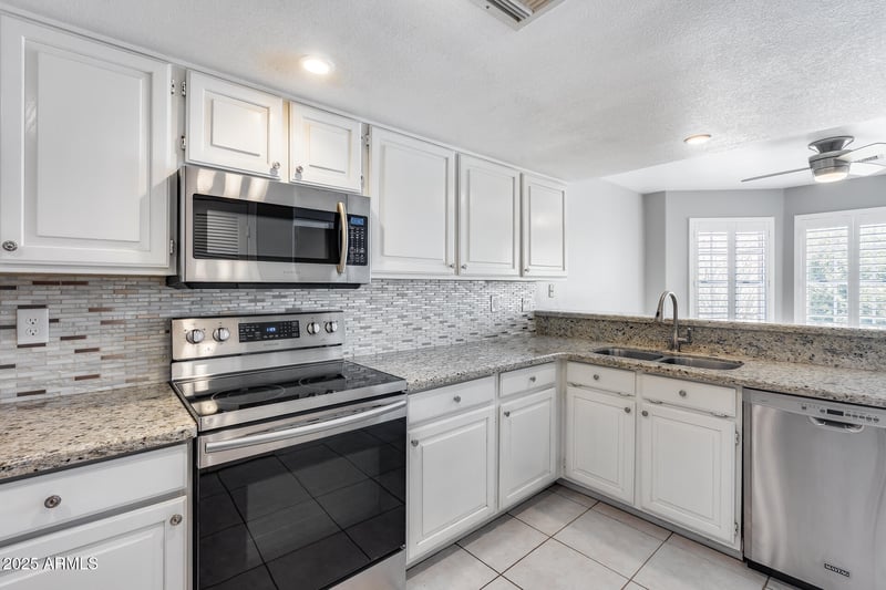 11217 Laurel Ln, Scottsdale, AZ 85259
