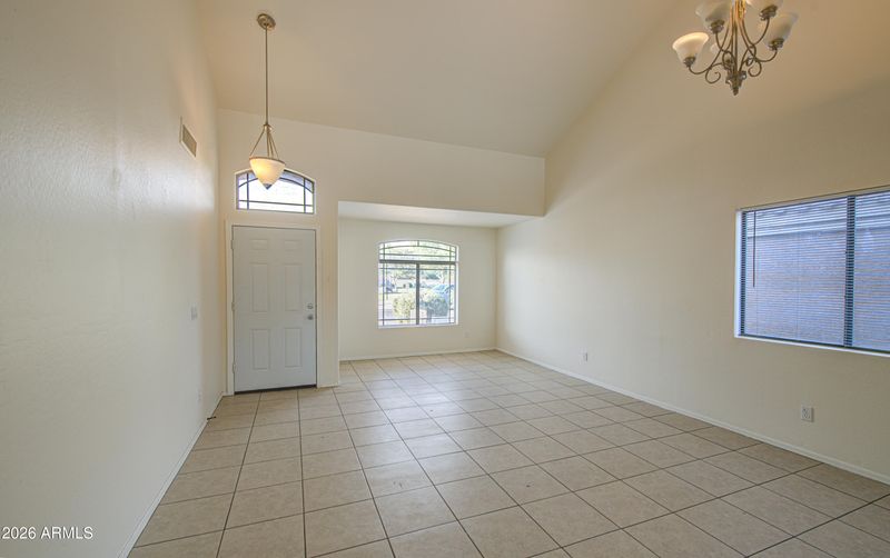 11217 W Brittlewood Dr, Phoenix, AZ 85037