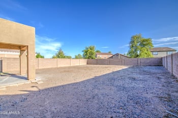 11217 W Brittlewood Dr, Phoenix, AZ 85037