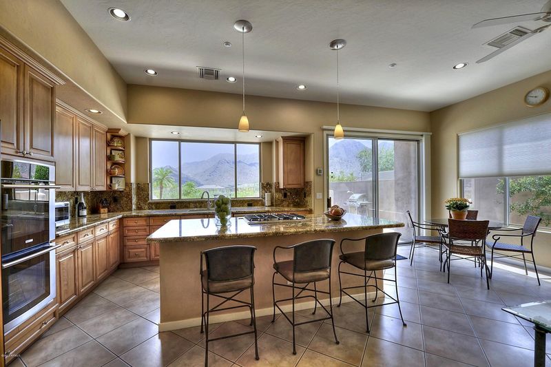 11218 E Beck Ln, Scottsdale, AZ 85255