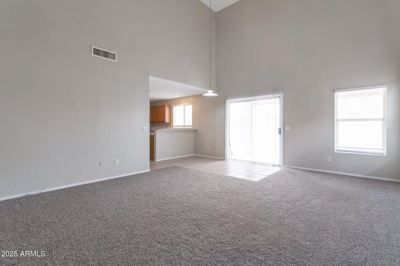 11218 Glenrosa Ave, Phoenix, AZ 85037
