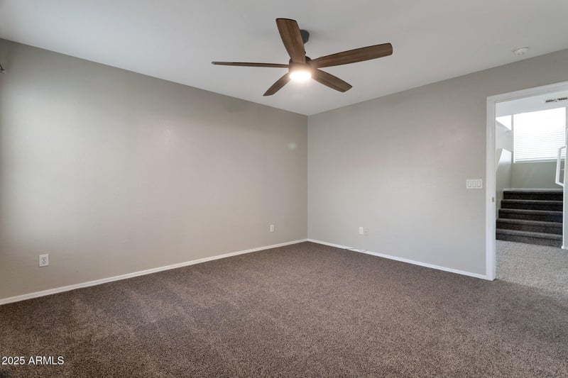 11218 Glenrosa Ave, Phoenix, AZ 85037