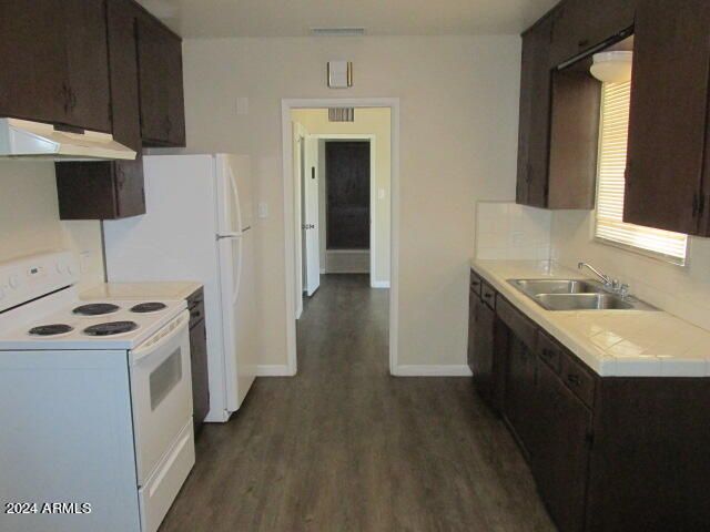 1122 E 1st Ave, Mesa, AZ 85204