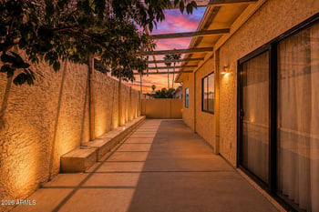 1122 E Charleston Ave, Phoenix, AZ 85022