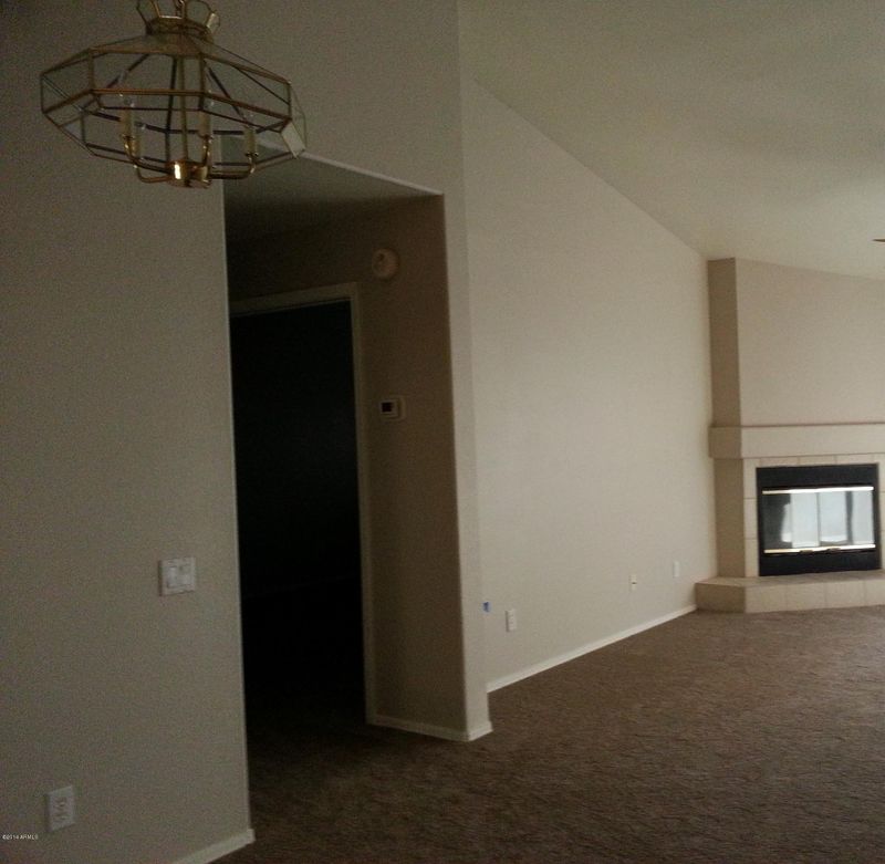 1122 S Tiago Dr, Gilbert, AZ 85233