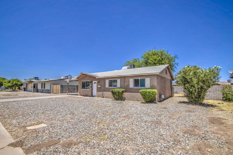1122 W Harvest St, Mesa, AZ 85201