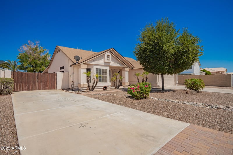 11221 77th Ave, Peoria, AZ 85345