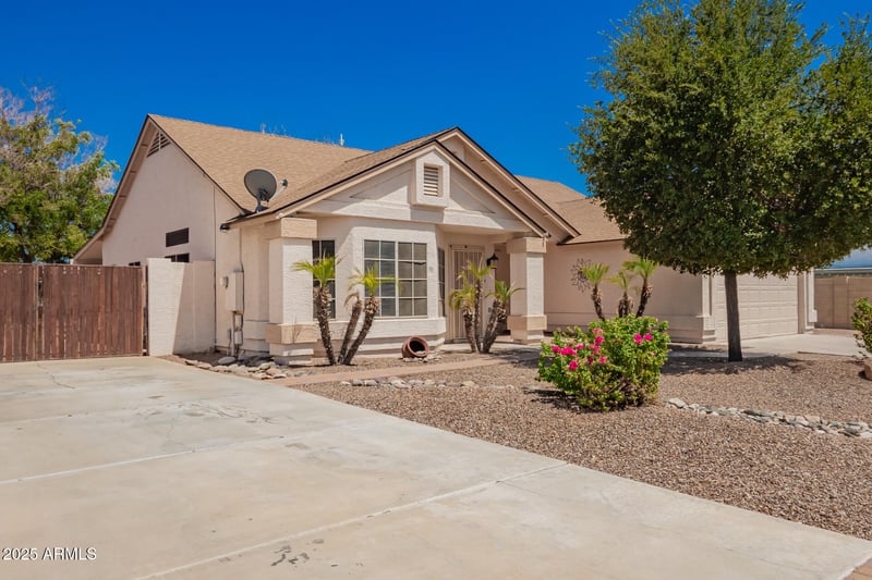 11221 77th Ave, Peoria, AZ 85345