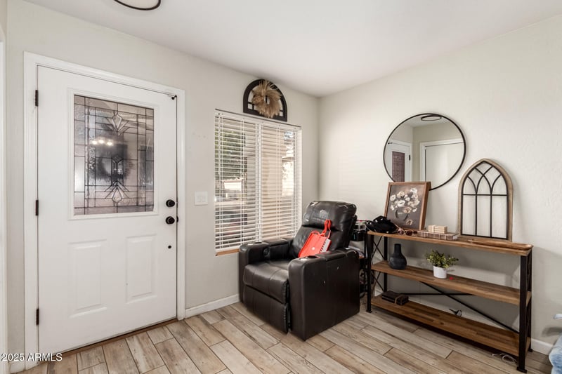 11221 Devonshire Ave, Phoenix, AZ 85037