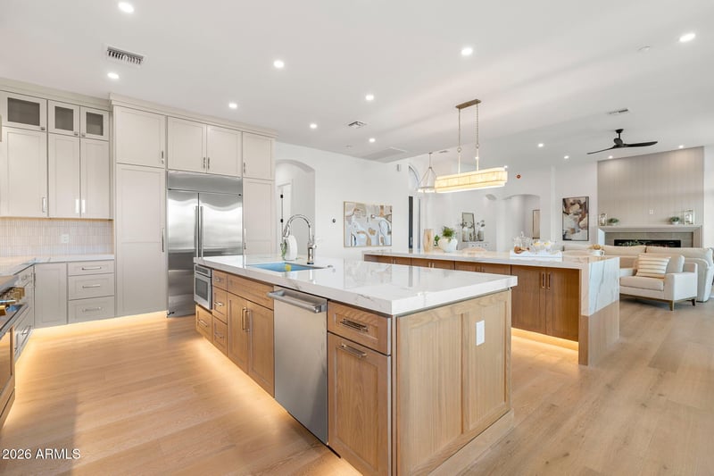 11221 Greenway Rd, Scottsdale, AZ 85255
