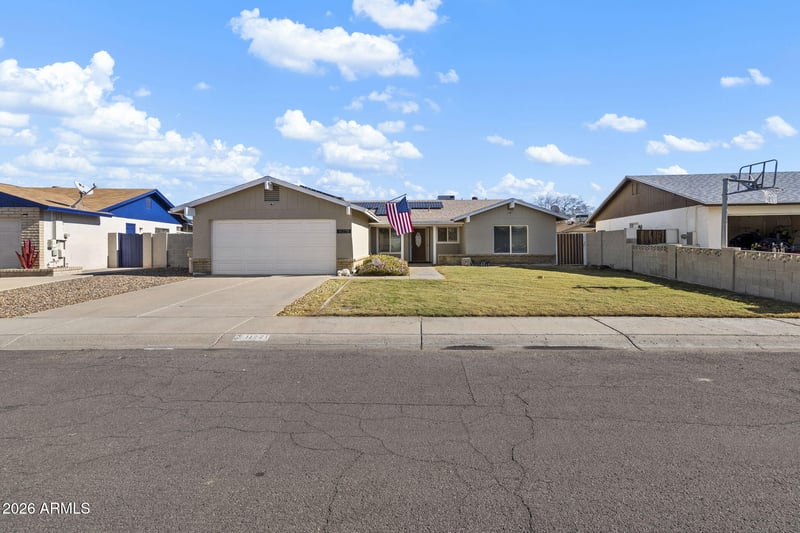 11221 58th Ave, Glendale, AZ 85304