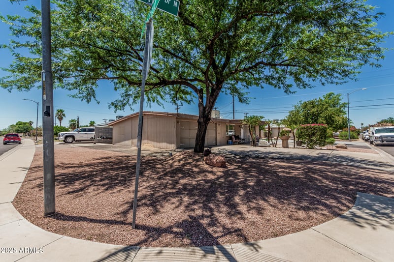 11222 Connecticut Ave, Youngtown, AZ 85363