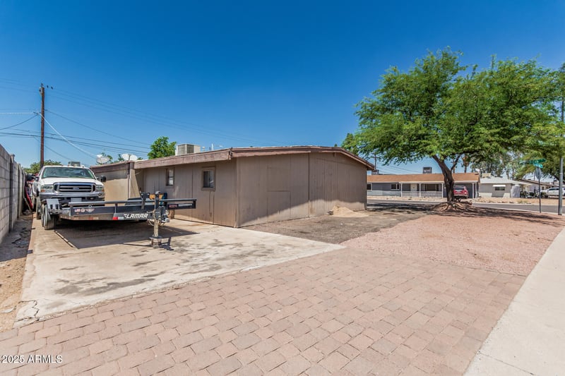 11222 Connecticut Ave, Youngtown, AZ 85363