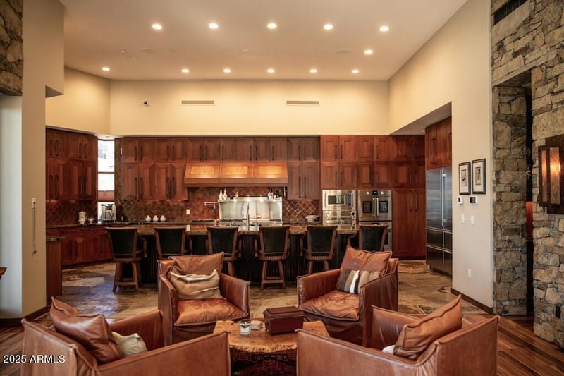 11225 Whispering Ridge Way, Scottsdale, AZ 85255