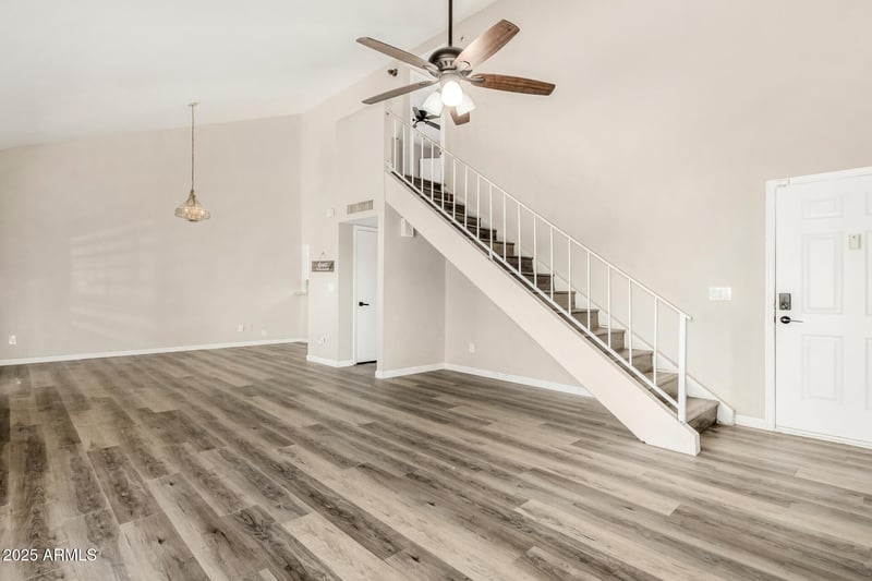 11226 81st Ave, Peoria, AZ 85345