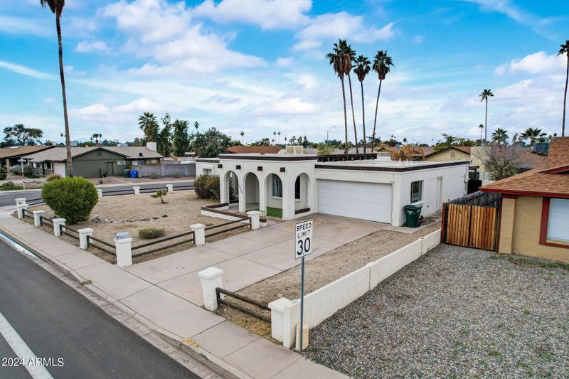 11226 N 39th Ave, Phoenix, AZ 85029