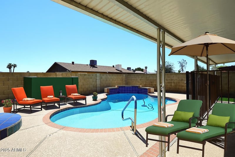11229 33rd Ave, Phoenix, AZ 85029