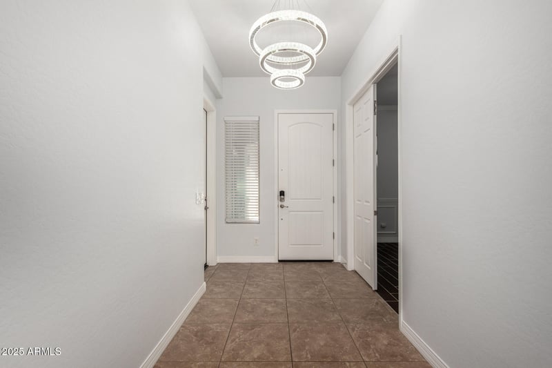 1123 Buckingham Ave, Gilbert, AZ 85297