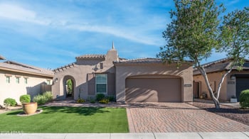 1123 W Thunderhill Dr, Phoenix, AZ 85045