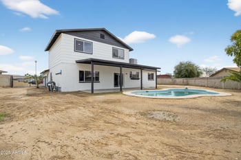 11230 57th Dr, Glendale, AZ 85304