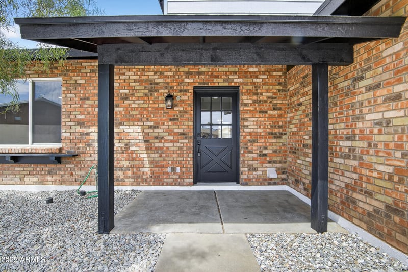 11230 57th Dr, Glendale, AZ 85304