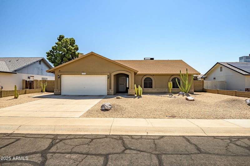 11231 77th Dr, Peoria, AZ 85345