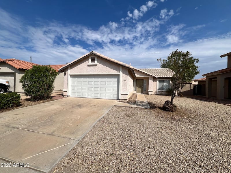 11231 W Golden Ln, Peoria, AZ 85345