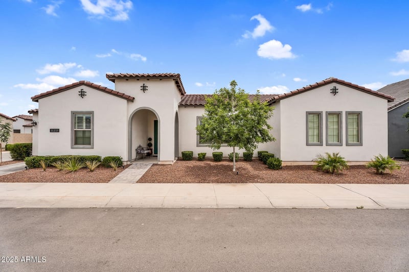 11233 Blakely St, Surprise, AZ 85388