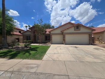 11233 Olive Dr, Avondale, AZ 85392