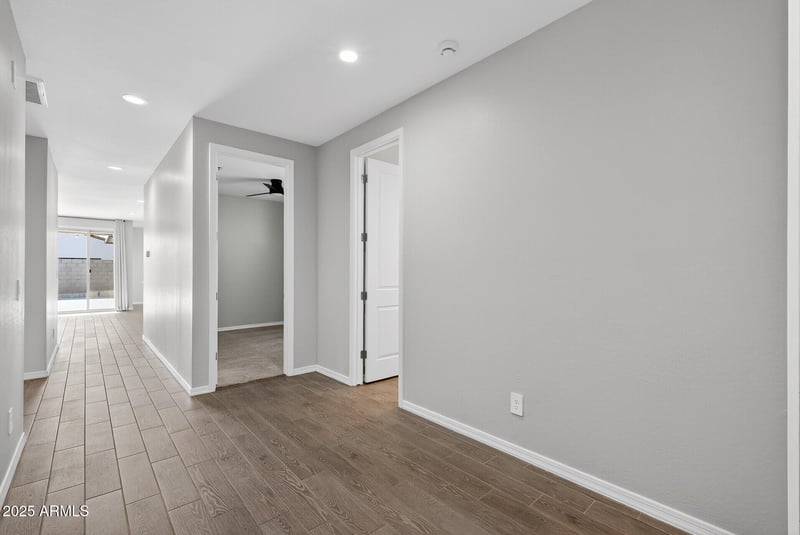 11233 Upton Ave, Mesa, AZ 85212