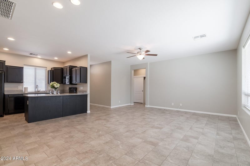 11235 Pampa Ave, Mesa, AZ 85212