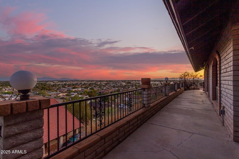 11237 15th Ln, Phoenix, AZ 85029