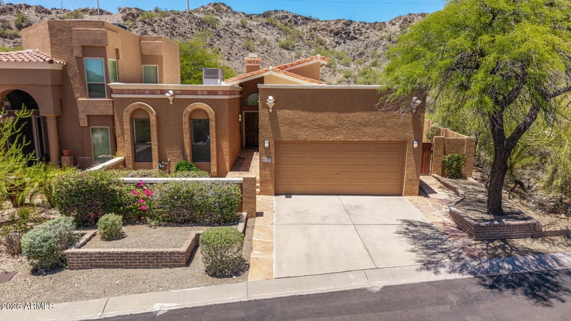 11238 11th St, Phoenix, AZ 85020