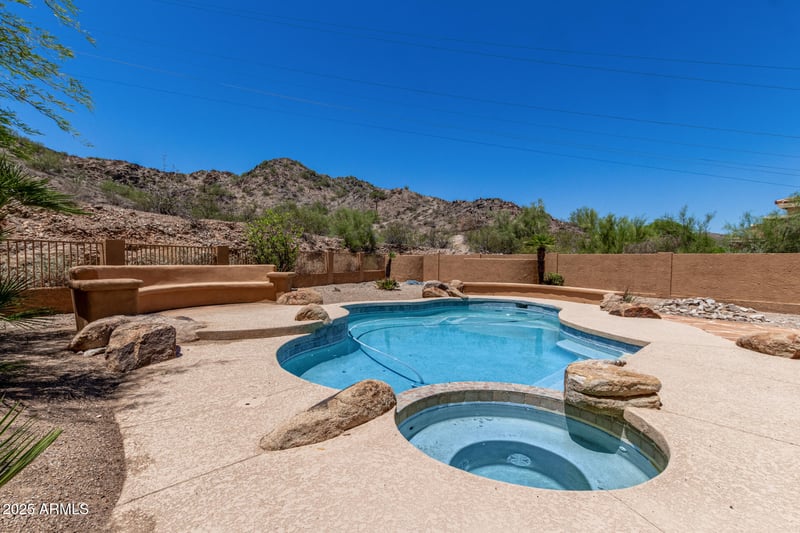 11238 11th St, Phoenix, AZ 85020