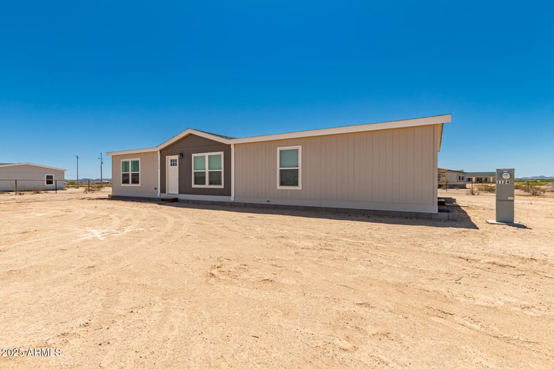 1124 384th Ave, Tonopah, AZ 85354