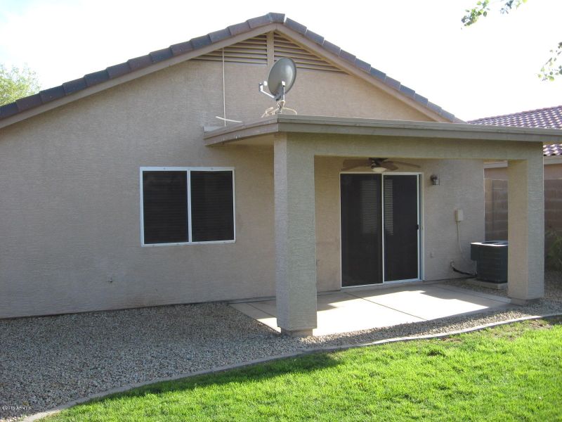 1124 E Poncho Ln, San Tan Valley, AZ 85143