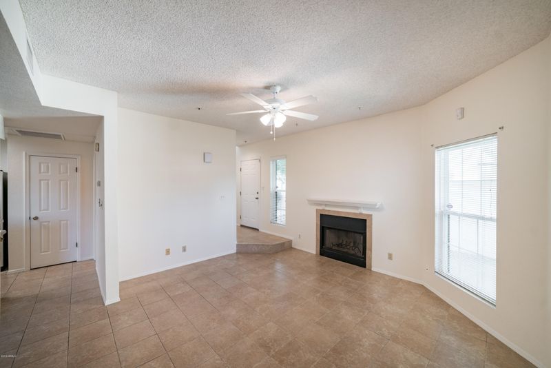 1124 E Rose Ln #6, Phoenix, AZ 85014