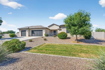 1124 Loveland Ln, San Tan Valley, AZ 85140