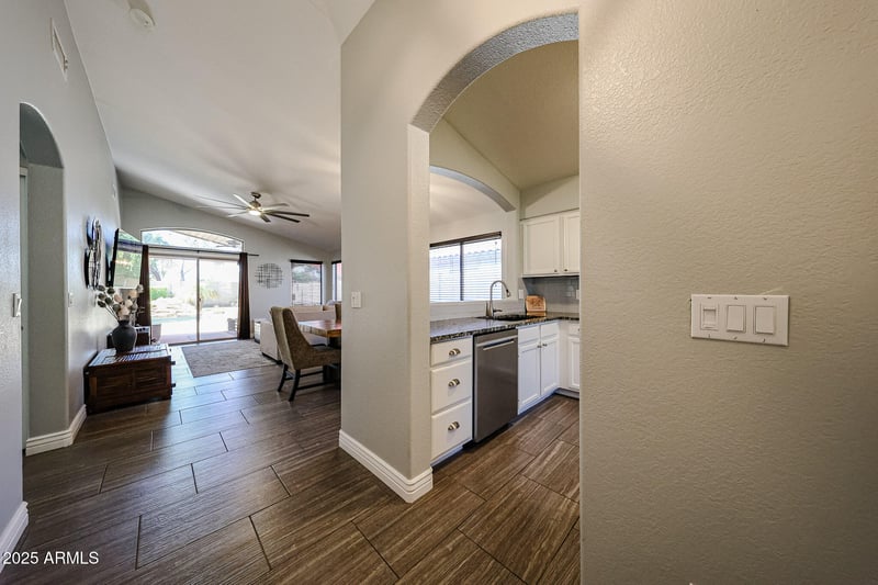 1124 Seton Ave, Gilbert, AZ 85234