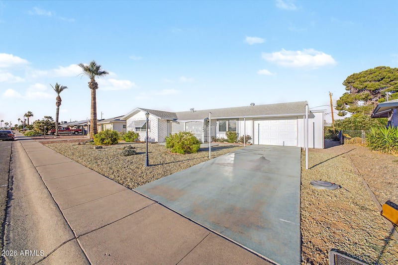 11241 111th Ave, Sun City, AZ 85351