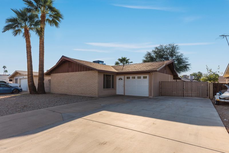 11242 N 34th Ave, Phoenix, AZ 85029