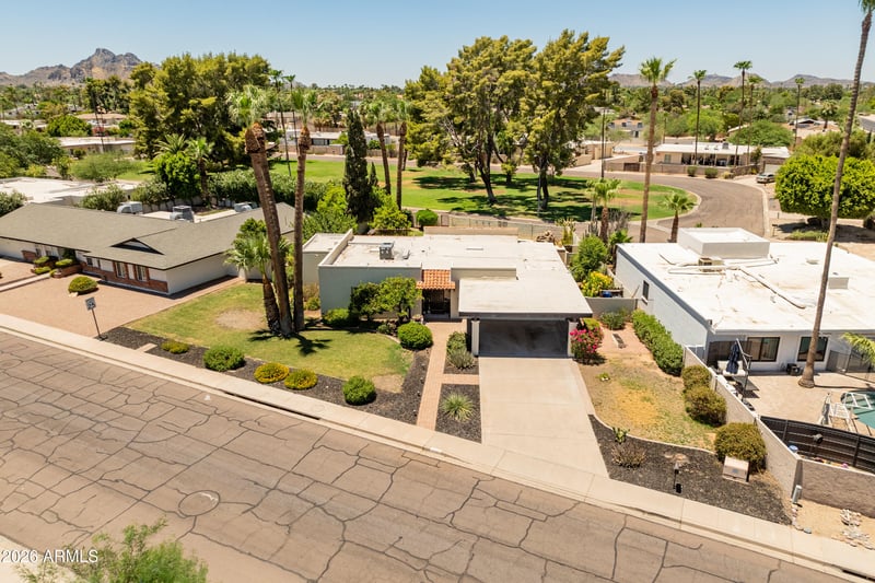 11242 N 44th Ct, Phoenix, AZ 85028