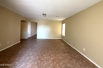11246 W Sells Dr, Phoenix, AZ 85037